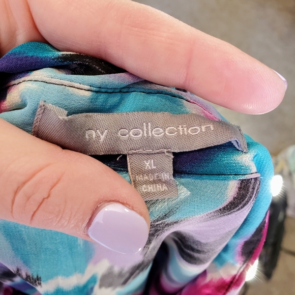 NY Collection Button Down Flowy Watercolor Floral Blouse Size XL EUC - Picture 2 of 14